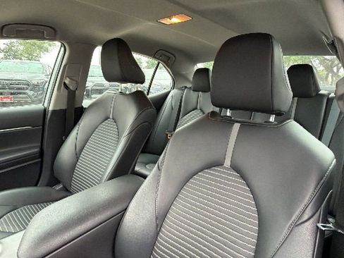 Certified 2024 Toyota Camry SE FWD image 21