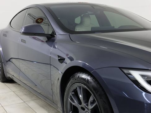Used 2022 Tesla Model S Plaid image 38