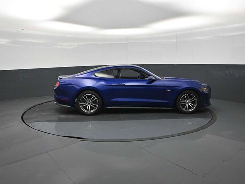 Used 2016 Ford Mustang GT Premium RWD image 35