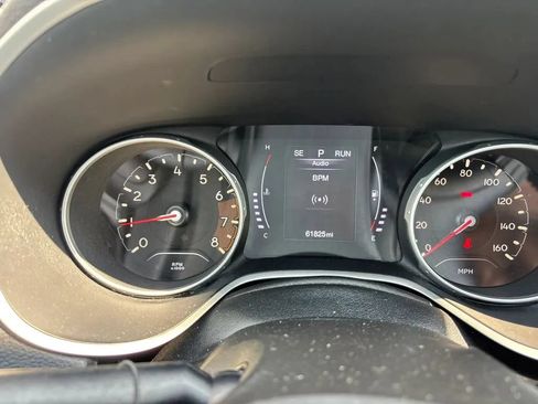 Used 2019 Jeep Compass Latitude AWD/4WD image 18