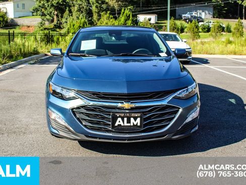 Used 2025 Chevrolet Malibu LT FWD image 9