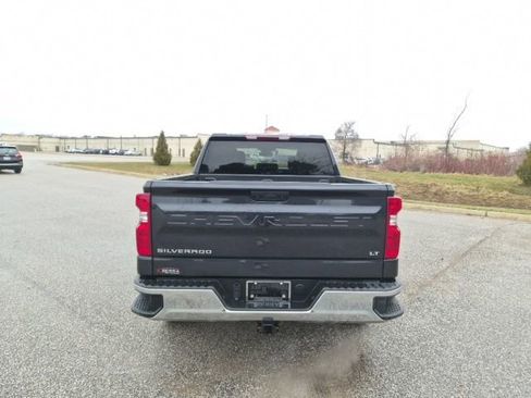 Used 2022 Chevrolet Silverado 1500 LT image 6