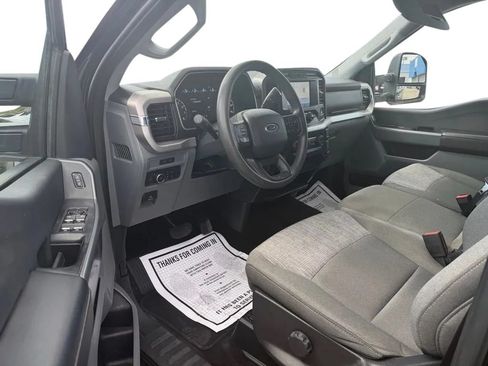 Used 2022 Ford F150 XLT w/ XTR Package AWD/4WD image 11