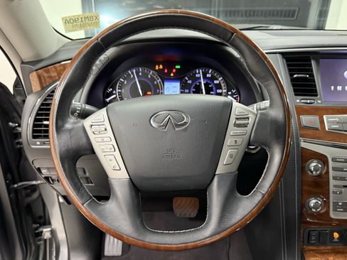 Used 2018 INFINITI QX80 2WD w/ Driver Assistance Package image 18