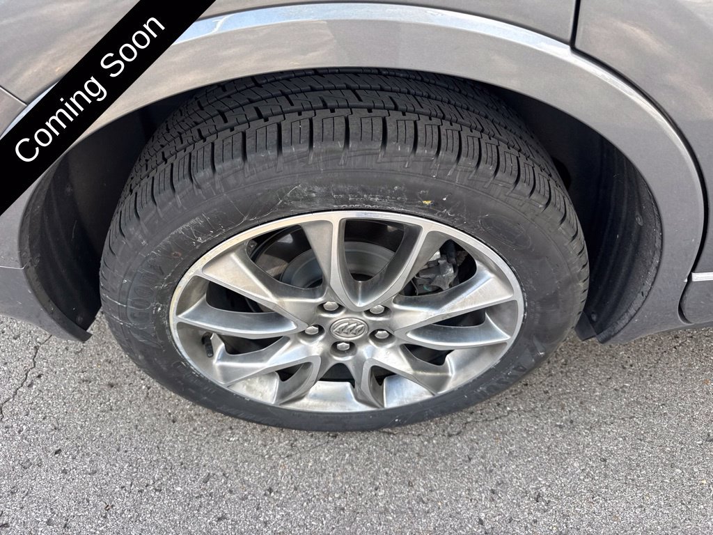 Used 2020 Buick Envision Essence w/ Experience Buick Package FWD image 11