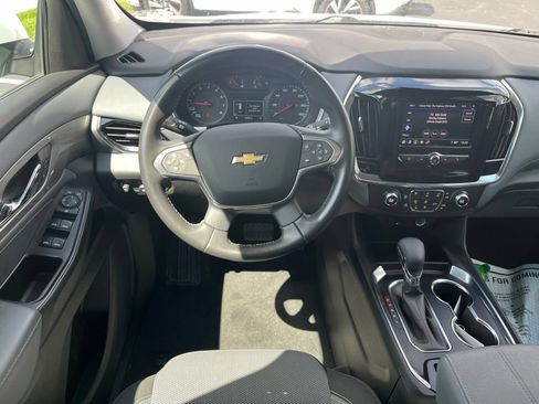Used 2021 Chevrolet Traverse LT AWD/4WD image 29