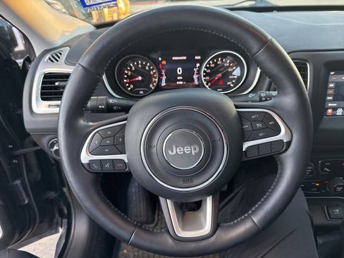 Used 2019 Jeep Compass Sport w/ Cold Weather Group image 5