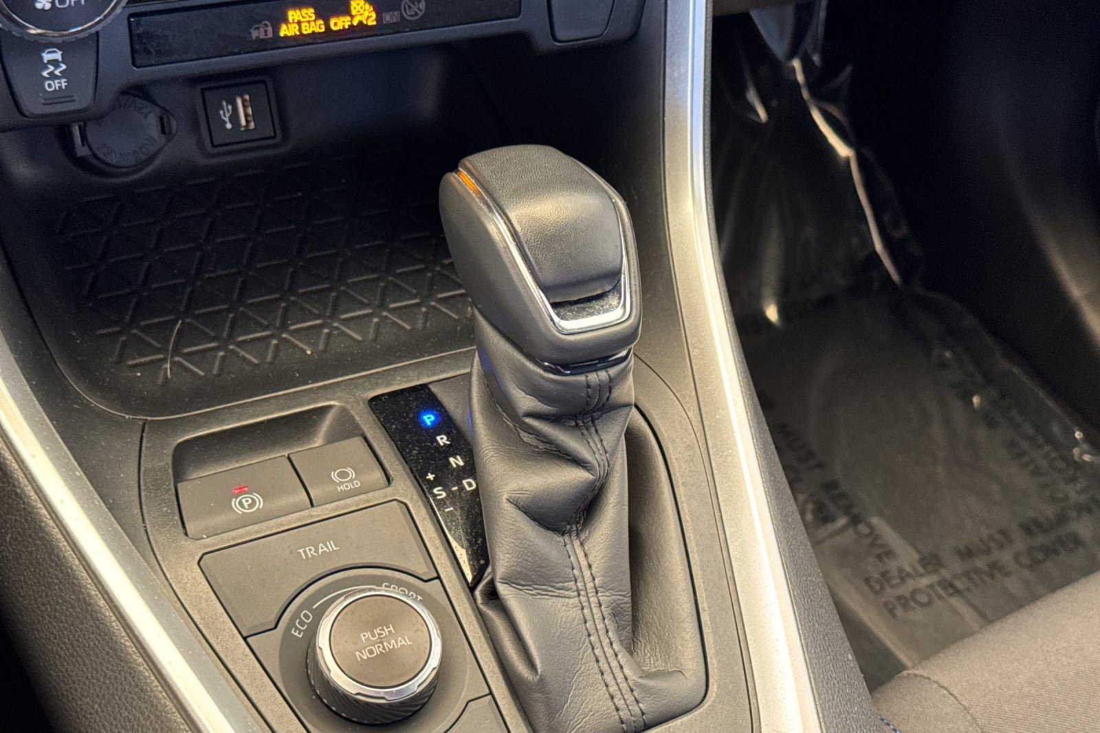 Certified 2024 Toyota RAV4 SE AWD/4WD image 26