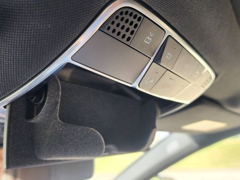 Used 2018 Mercedes-Benz S 560 Sedan image 89