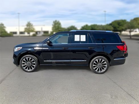Used 2021 Lincoln Navigator Reserve image 31