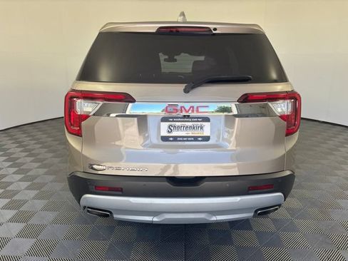 Used 2023 GMC Acadia SLE FWD image 39