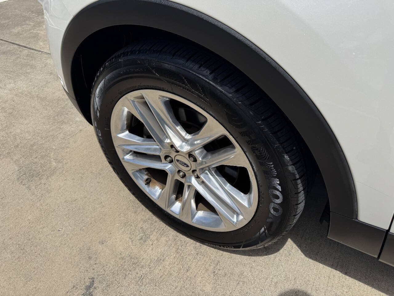 Used 2016 Ford Explorer Limited w/ Equipment Group 301A FWD image 33