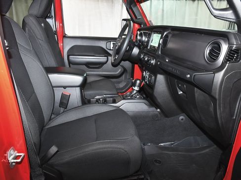 Used 2023 Jeep Wrangler Unlimited w/ 8.4" Radio Group image 53