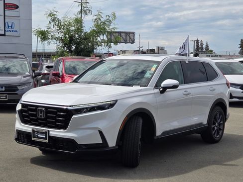 Used 2026 Honda CR-V EX-L image 3