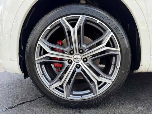 Used 2022 Maserati Levante GT AWD/4WD image 11