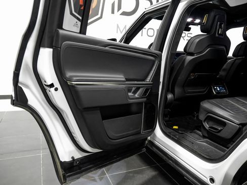 Used 2023 Rivian R1S Adventure image 42