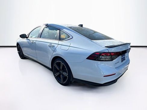 Used 2025 Honda Accord Sport image 5