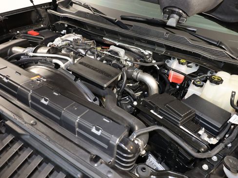 Used 2024 Chevrolet Silverado 2500 High Country w/ High Country Premium Package AWD/4WD image 37