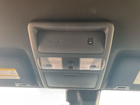 Used 2026 Nissan Frontier PRO-4X AWD/4WD image 19