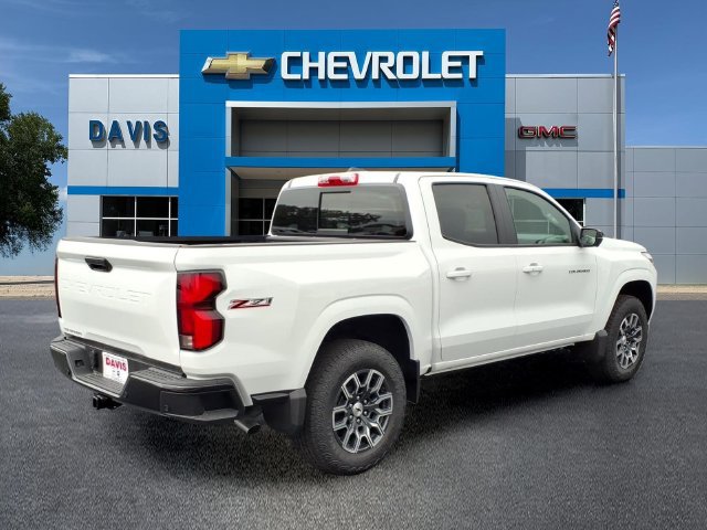 New 2026 Chevrolet Colorado Z71 w/ Technology Package AWD/4WD image 3