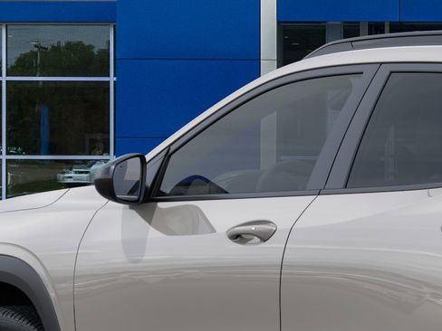 New 2026 Chevrolet Trax RS image 36