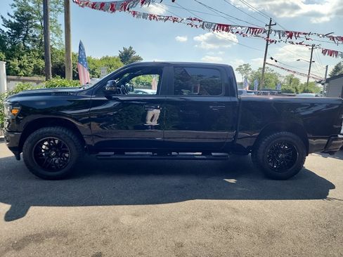Used 2020 RAM 1500 Big Horn AWD/4WD image 12