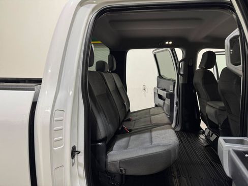 Used 2022 Ford F150 XLT w/ Equipment Group 301A Mid AWD/4WD image 17
