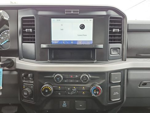 Used 2025 Ford F250 XLT AWD/4WD image 13