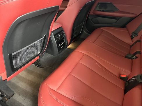 Used 2023 BMW i4 eDrive40 w/ M Sport Package RWD image 11