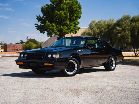Used 1987 Buick Regal Coupe RWD image 1