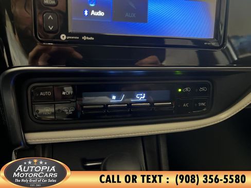 Used 2017 Toyota Corolla iM image 28