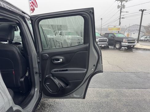 Used 2021 Jeep Renegade Trailhawk w/ Sun & Sound Group image 35