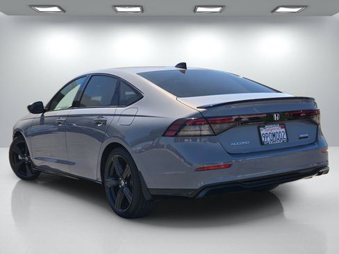 Used 2024 Honda Accord Sport image 6