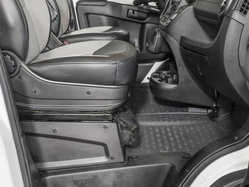 Used 2023 RAM ProMaster 2500 FWD image 39