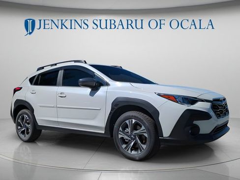 Used 2026 Subaru Crosstrek 2.5i Premium AWD/4WD image 9