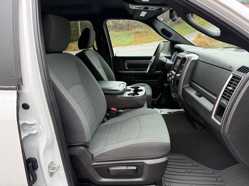 Used 2022 RAM 1500 Classic Warlock w/ Electronics Group image 16