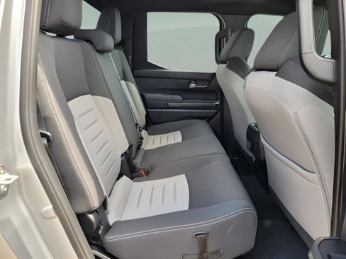 Certified 2025 Toyota Tacoma TRD Sport image 14