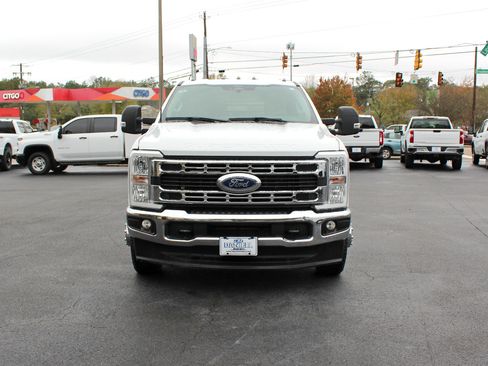 Used 2024 Ford F350 XLT w/ FX4 Off-Road Package image 9
