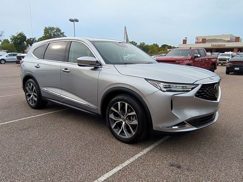 Used 2023 Acura MDX SH-AWD w/ Technology Package image 2