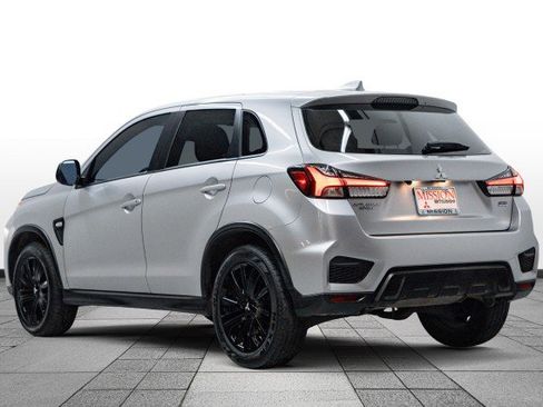 Used 2024 Mitsubishi Outlander Sport LE image 5