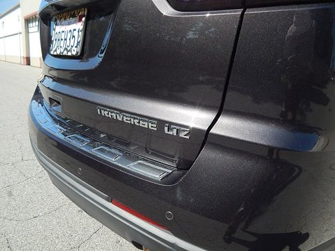 Used 2016 Chevrolet Traverse LTZ AWD/4WD image 14