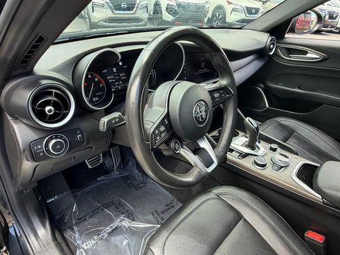 Used 2023 Alfa Romeo Giulia Ti w/ Active Assist Plus Package RWD image 10