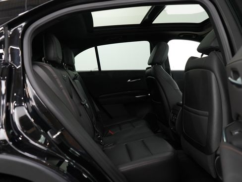 Used 2023 Cadillac XT4 Sport image 12