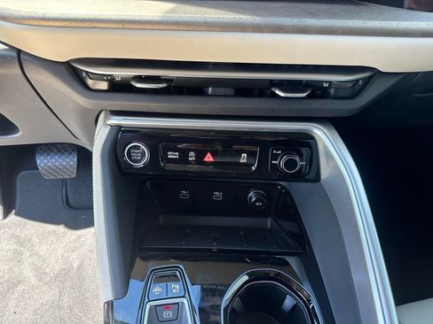 New 2025 Audi Q5 Premium Plus w/ Premium Plus image 17