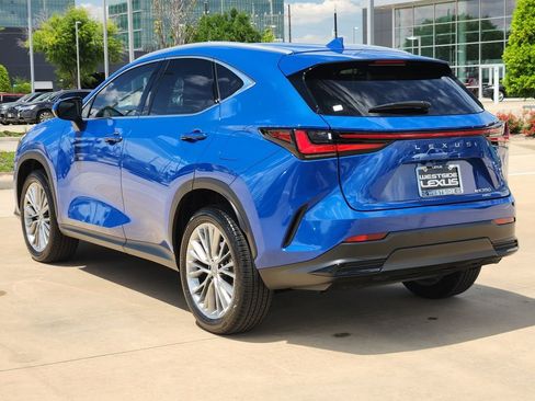 Used 2025 Lexus NX 350 AWD w/ Premium Package image 5