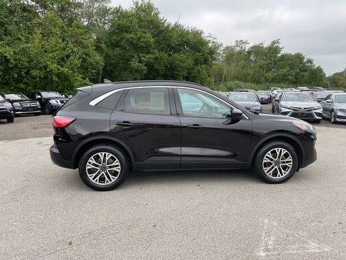 Used 2021 Ford Escape SEL image 4