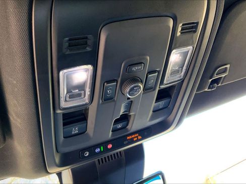 Used 2025 Chevrolet Tahoe High Country w/ Sun And Tow Package image 29