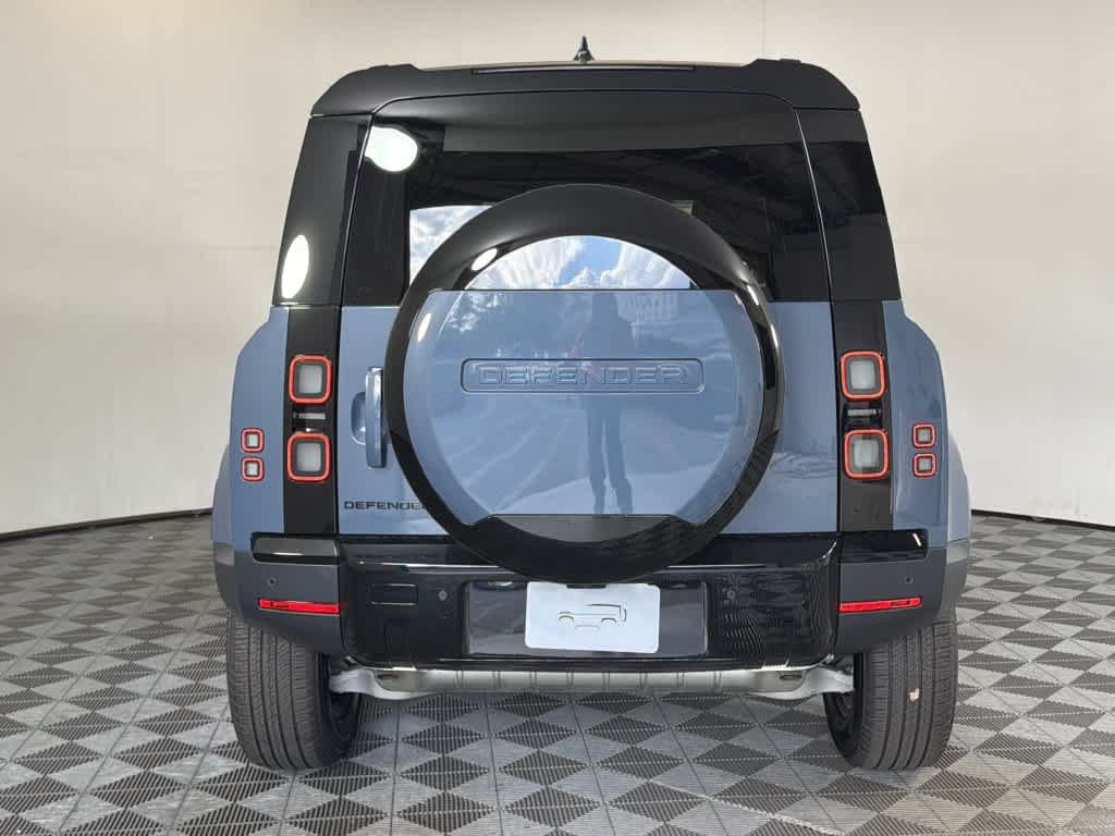 New 2026 Land Rover Defender 110 S AWD/4WD image 7