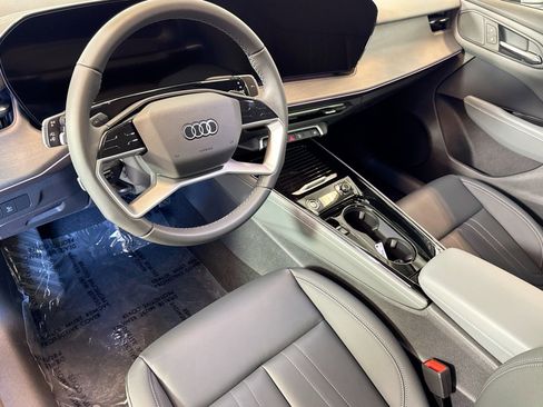 New 2026 Audi Q3 quattro 2.0T image 9