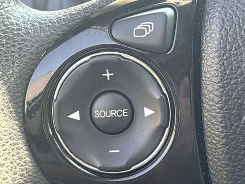 Used 2016 Honda Accord LX image 19